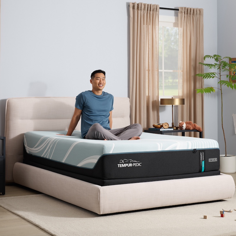 image of Tempur-Pedic® TEMPUR-LuxeAdapt® Hybrid Mattress