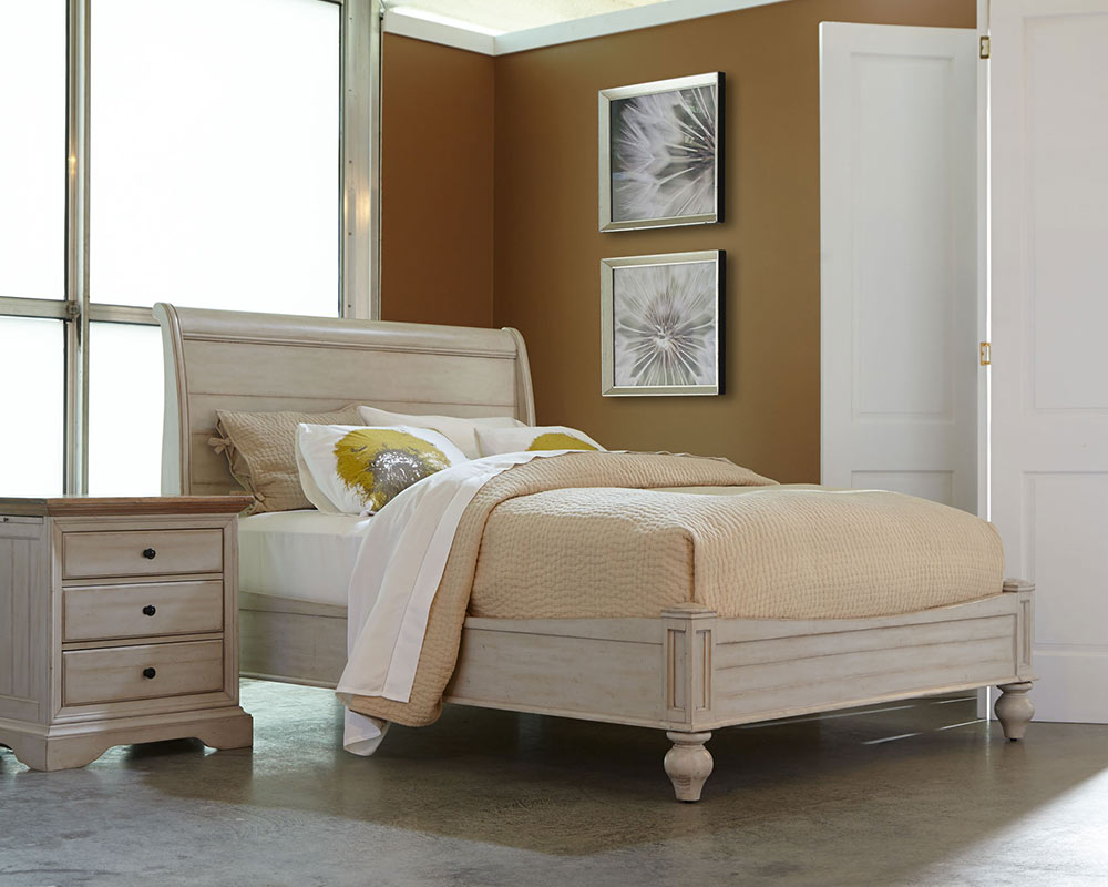 image of Cresent Cottage Bedroom Set