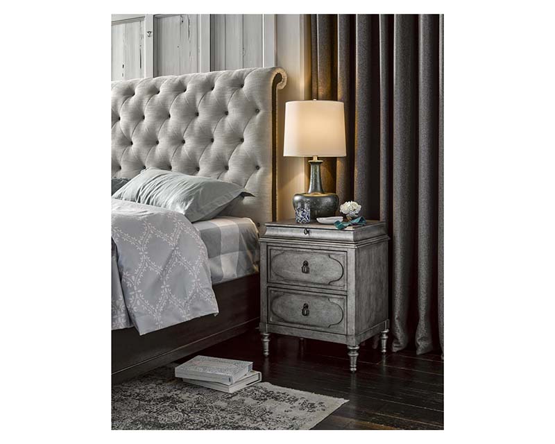 image of Universal Furniture Postscript CUTE-AS-A-BUTTON SLEIGH BED SET